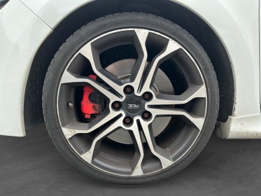 Renault clio iv 1.6 turbo 220 energy rs trophy edc - sièges chauffants - garantie 12 mois occasion simplicicar caen ...