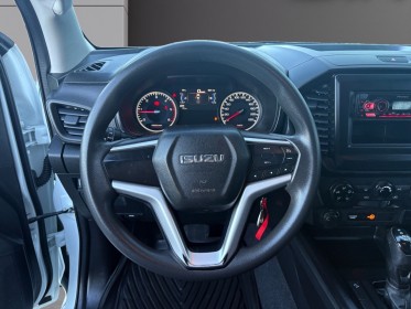 Isuzu d-max n57 space cab 1.9 164 ch 4x4 bva benne basculante tva recup occasion simplicicar labarthe simplicicar...