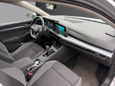 Volkswagen golf viii 1.5 tsi 130 active / carplay / caméra / keyless go / 1°main occasion simplicicar veauche simplicicar...