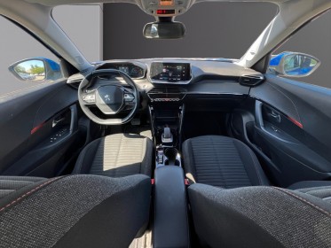 Peugeot 2008 /etat quasi-neuf /entretiens peugeot  active pack moteur électrique 136ch occasion avignon (84) simplicicar...