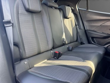 Peugeot 2008 bluehdi 130 ss eat8 allure pack- virtual cockpit - carplay - clim - acc - garantie 12 mois europe occasion...