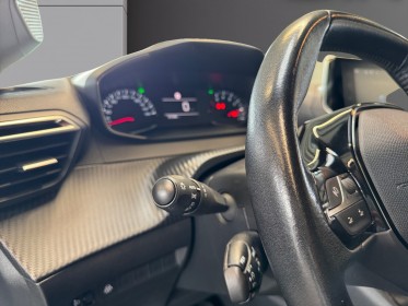 Peugeot  208 1.2 puretech active carplay - radar - feux auto - regulateur/limiteur occasion simplicicar strasbourg...