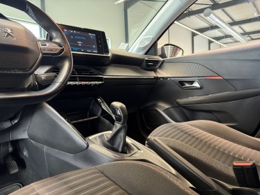 Peugeot  208 1.2 puretech active carplay - radar - feux auto - regulateur/limiteur occasion simplicicar strasbourg...