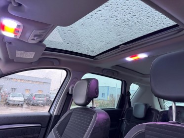 Renault scenic iii dci 110 fap eco2 bose edition edc caméra de recul toit ouvrant garantie 12 mois occasion barberey...