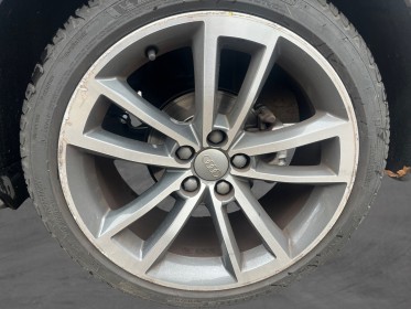 Audi a1 a1 1.0 tfsi 95 ultra active - bleu utopia - faible kms - garantie 12 mois occasion simplicicar lyon nord simplicicar...