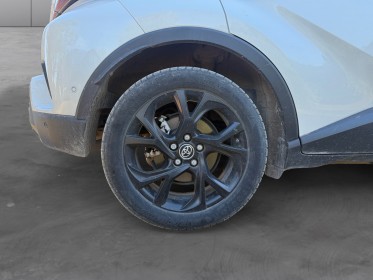 Toyota c-hr hybride rc18 122h graphic, caméra de recul, sièges avants chauffants, garantie 12 mois. occasion simplicicar...