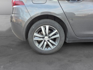 Peugeot 308 bluehdi 130ch ss eat8 allure / carplay occasion simplicicar angers simplicicar simplicibike france