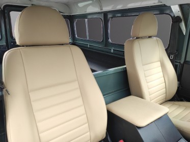 Land rover defender 110 td4 2.4l hard top s - garantie 12 mois occasion simplicicar reims simplicicar simplicibike france