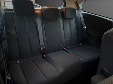 Renault megane ii coupe coupe 2.0 16v dynamique toit ouvrant garantie 12 mois occasion simplicicar frejus  simplicicar...