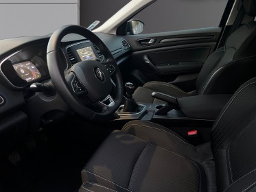 Renault megane iv berline business tce 115 fap business, apple carplay, radar avant arrière, garantie 12 mois. occasion...