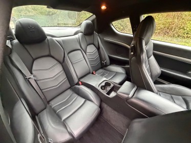 Maserati granturismo 4.7 v8 460 a sport. occasion simplicicar vaucresson simplicicar simplicibike france