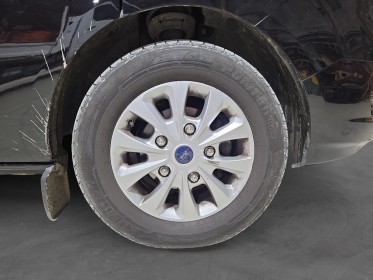 Ford transit custom cabine approfondie 300 l1h1 2.0 ecoblue 130 bva limited tva récupérable clim garantie 12 mois occasion...