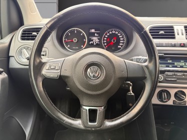 Volkswagen polo 1.6 tdi 90 bluemotion technology life - premiere main occasion simplicicar lagny  simplicicar simplicibike...