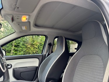 Renault twingo iii 1.0 sce 70 eco2 stop  start intens / toit ouvrant / entretien a jour / garantie 12 mois occasion paris...