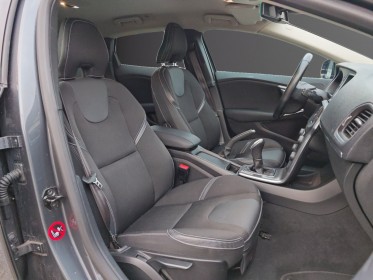 Volvo v 40  momentum 1 main occasion simplicicar tours  simplicicar simplicibike france