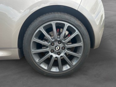 Renault clio iii 2.0 16v 200cv  rs renault sport f1 team r27 n° 1440/1500 chassis cup sellerie neuve garantie 12 mois...