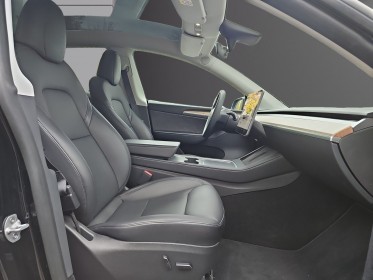 Tesla model y standard rwd / sièges chauffant avant et arrière occasion osny simplicicar simplicibike france