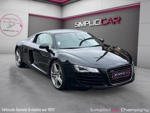 Audi r8 v8 quattro r-tronic 420 cv - carplay - caméra de recul - pack carbon exterieur et intérieur - bang  olufsen...