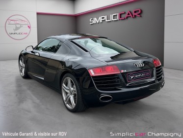 Audi r8 v8 quattro r-tronic 420 cv - carplay - caméra de recul - pack carbon exterieur et intérieur - bang  olufsen...