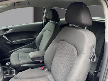 Audi a1 a1 1.0 tfsi ultra 95 s line garantie 12 mois occasion paris 17ème (75)(porte maillot) simplicicar simplicibike france