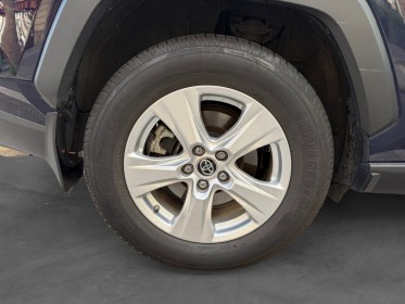 Toyota rav4 hybride my22 222 ch awd-i dynamic/ camera de recul / cuir rouge / entretien toyota occasion paris 17ème...