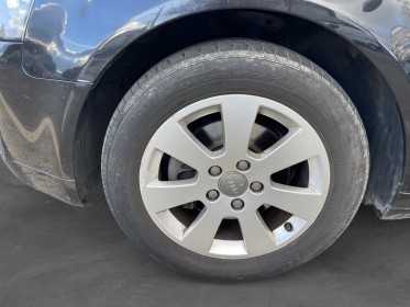 Audi a3 sportback 2.0 fsi 16v 150cv - toit ouvrant / panoramique occasion simplicicar la fleche simplicicar simplicibike france