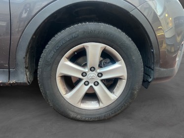 Toyota rav4 124 d-4d 2wd life garantie 12 mois camera de recule occasion simplicicar le raincy simplicicar simplicibike france