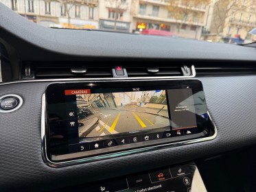 Land rover  evoque  2.0 d 180 ch  r-dynamic/ toit panoramique / lane assist / camÉra de recul occasion paris 17ème...