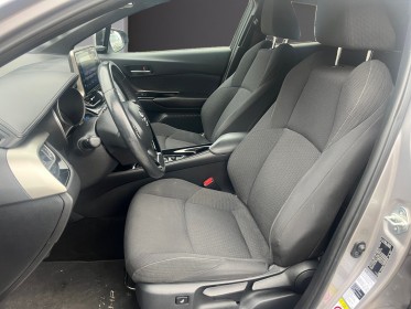Toyota c-hr hybride 122h edition - pack chrome - garantie 12 mois occasion simplicicar lyon nord simplicicar simplicibike...