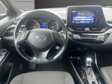 Toyota c-hr hybride 122h edition - pack chrome - garantie 12 mois occasion simplicicar lyon nord simplicicar simplicibike...