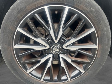 Toyota c-hr hybride 122h edition - pack chrome - garantie 12 mois occasion simplicicar lyon nord simplicicar simplicibike...