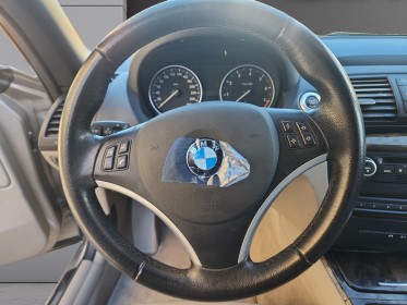 Bmw serie 1 cabriolet e88 120i 170 ch confort a   clim auto - garantie 12 mois occasion simplicicar frejus  simplicicar...
