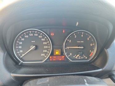 Bmw serie 1 cabriolet e88 120i 170 ch confort a   clim auto - garantie 12 mois occasion simplicicar frejus  simplicicar...