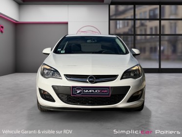 Opel astra 1.4 twinport 100 ch essentia moteur à chaine entretien complet garantie 12 mois occasion simplicicar poitiers...