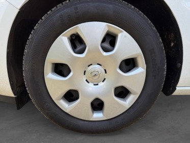 Opel astra 1.4 twinport 100 ch essentia moteur à chaine entretien complet garantie 12 mois occasion simplicicar poitiers...
