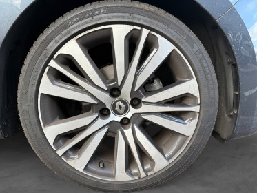 Renault clio v tce 100 initiale paris sieges chauffant/volant chauffant/park assist/garantie 12mois occasion simplicicar lyon...