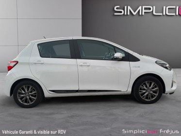 Toyota yaris hybride mc2 100h dynamic my19 garantie 12 mois occasion simplicicar frejus  simplicicar simplicibike france
