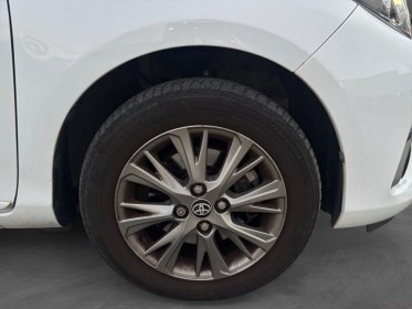 Toyota yaris hybride mc2 100h dynamic my19 garantie 12 mois occasion simplicicar frejus  simplicicar simplicibike france