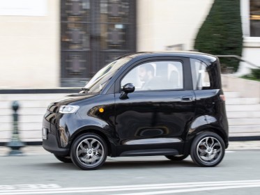 Simplici  s1 sans permis electrique neuve garantie 2 ans occasion simplicicar royan simplicicar simplicibike france