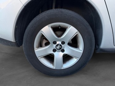 Peugeot 3008 1.6 e-hdi 115ch fap etg6 crossway grip control caméra de recul toit panoramique garantie 12 mois occasion...