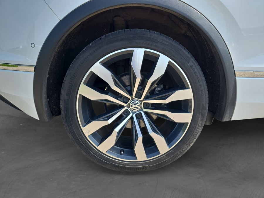 VOLKSWAGEN d'occasion TIGUAN 2.0 TDI 150 4X2 DSG PH2 de 2018 Vichy