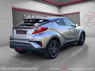 Toyota c-hr hybride distinctive full options garantie 12 mois occasion simplicicar villebon-sur-yvette simplicicar...