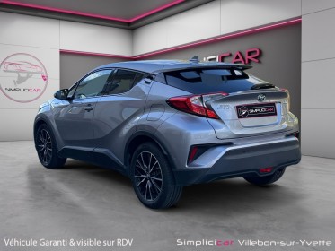 Toyota c-hr hybride distinctive full options garantie 12 mois occasion simplicicar villebon-sur-yvette simplicicar...