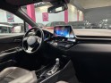 Toyota c-hr hybride distinctive full options garantie 12 mois occasion simplicicar villebon-sur-yvette simplicicar...