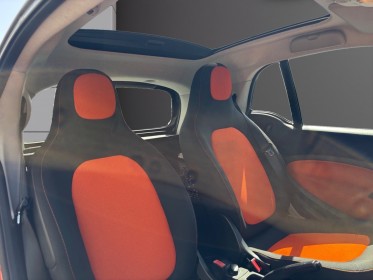 Smart fortwo coupe 1.0 71 ch edition 1 toit pano garantie 12 mois occasion simplicicar villebon-sur-yvette simplicicar...