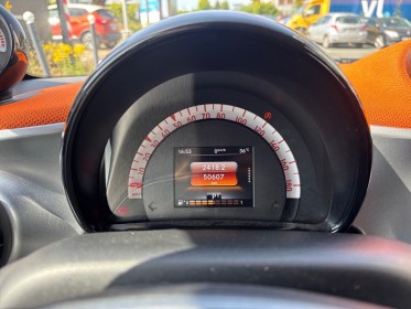 Smart fortwo coupe 1.0 71 ch edition 1 toit pano garantie 12 mois occasion simplicicar villebon-sur-yvette simplicicar...