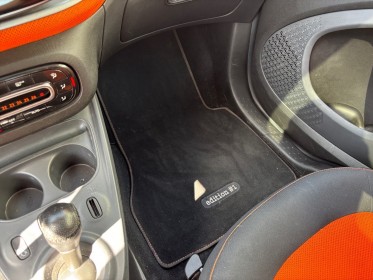 Smart fortwo coupe 1.0 71 ch edition 1 toit pano garantie 12 mois occasion simplicicar villebon-sur-yvette simplicicar...