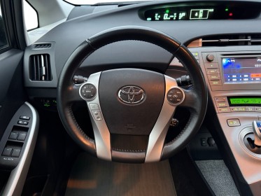 Toyota prius 1.8l 136 ch hybrid life occasion simplicicar st-maximin simplicicar simplicibike france