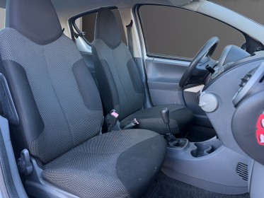 Toyota aygo 1.0 vvt-i up climatisation garantie 12 mois occasion simplicicar narbonne simplicicar simplicibike france