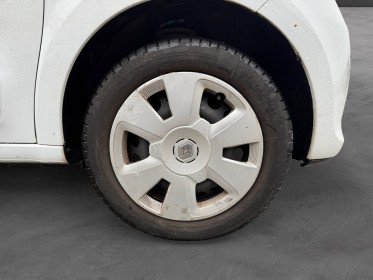 Renault twingo iii 1.0 sce 70 e6 life / garantie 12 mois occasion simplicicar rouen simplicicar simplicibike france